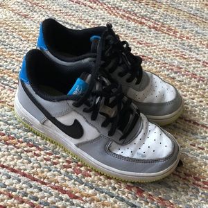 13C Toddler Nikes